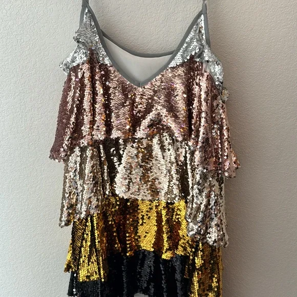 Sparkly boutique dress size S - Picture 4 of 5